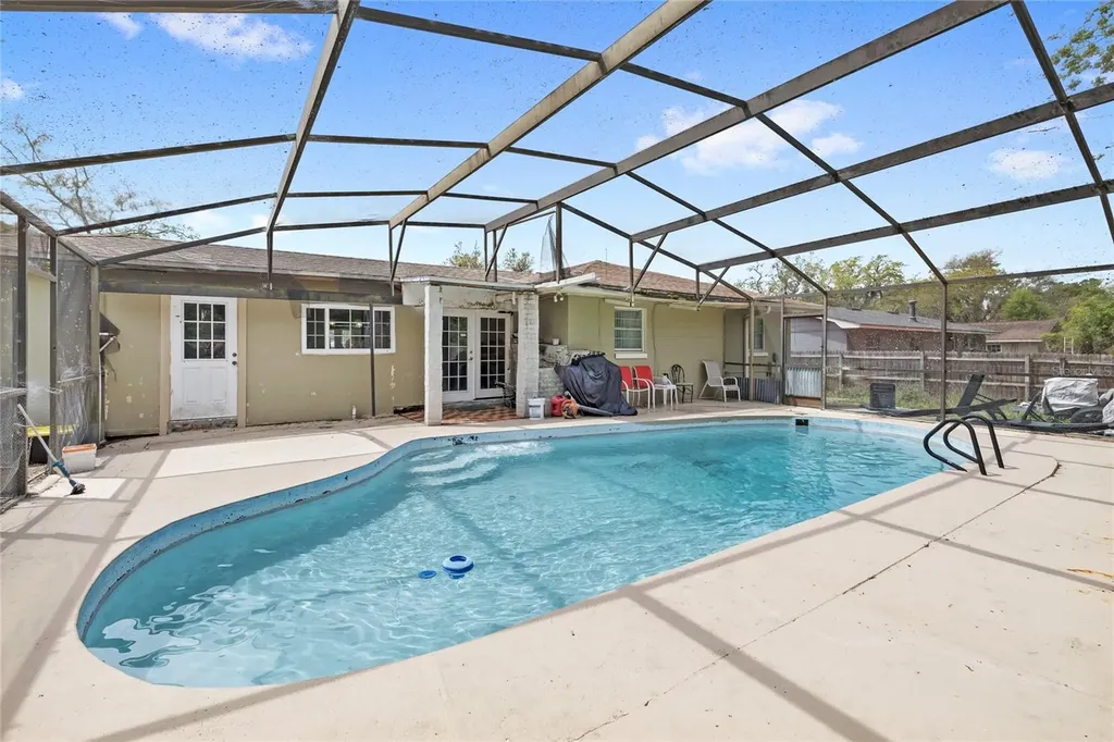 7033 Tallowtree Lane Orlando FL 32835