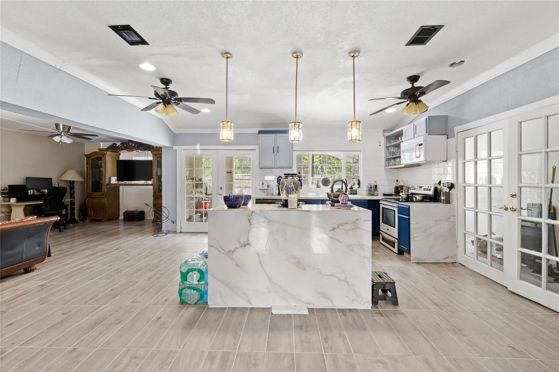 7033 Tallowtree Lane Orlando FL 32835