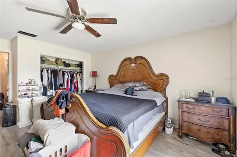 7033 Tallowtree Lane Orlando FL 32835