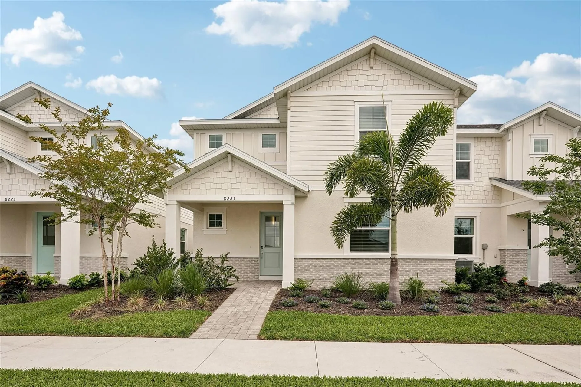 8221 Seaflower Parkway Bradenton FL 34210