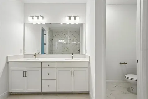 8221 Seaflower Parkway Bradenton FL 34210