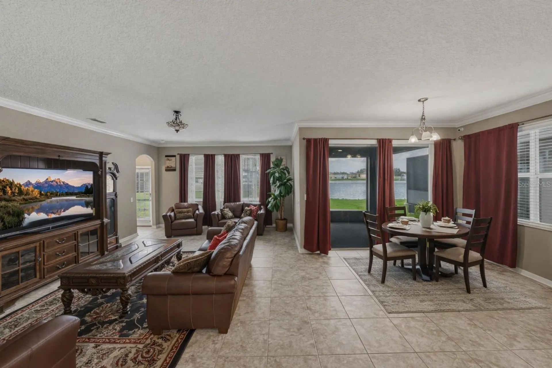 10661 Pictorial Park Drive Tampa FL 33647