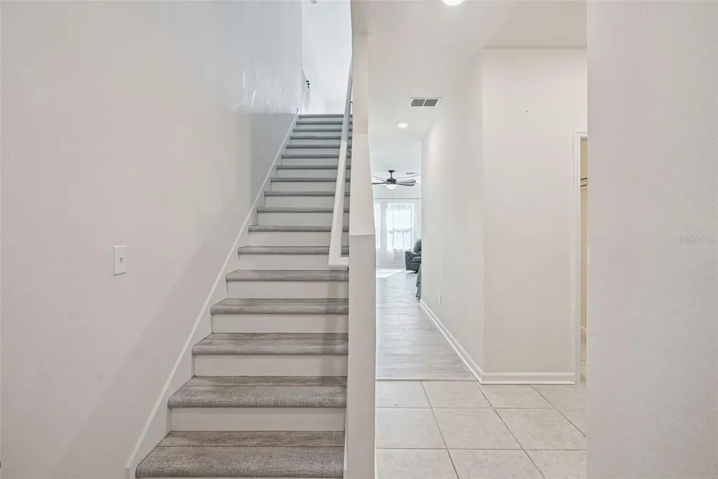 2044 Cades Cove Way Deland FL 32720