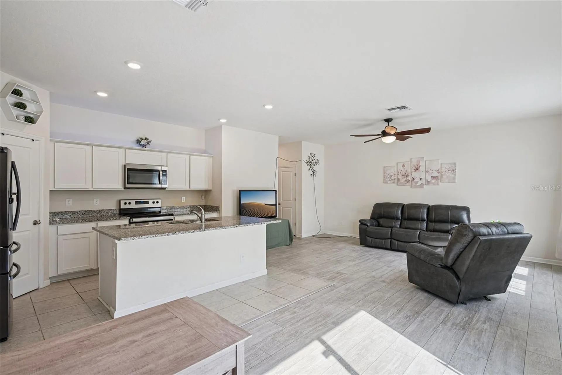 2044 Cades Cove Way Deland FL 32720
