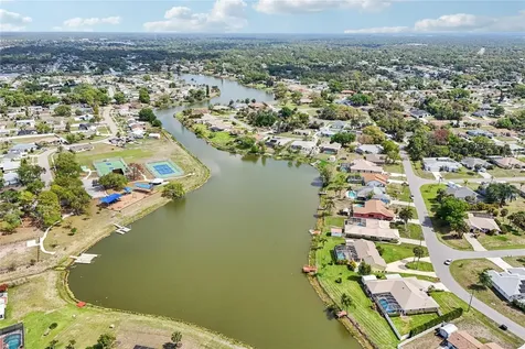 5509 Barlow Terrace North Port FL 34287