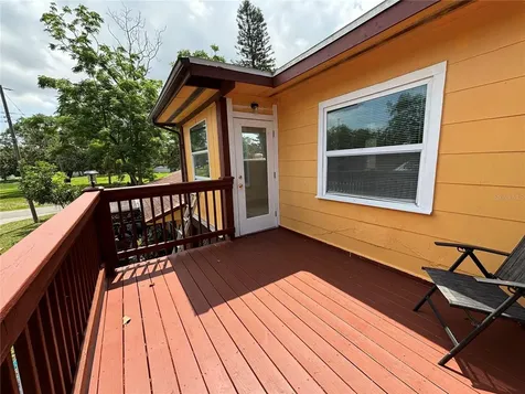1217 Carolyn Lane Clearwater FL 33755