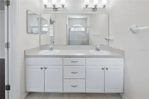 11688 NW 17th Place Gainesville FL 32606
