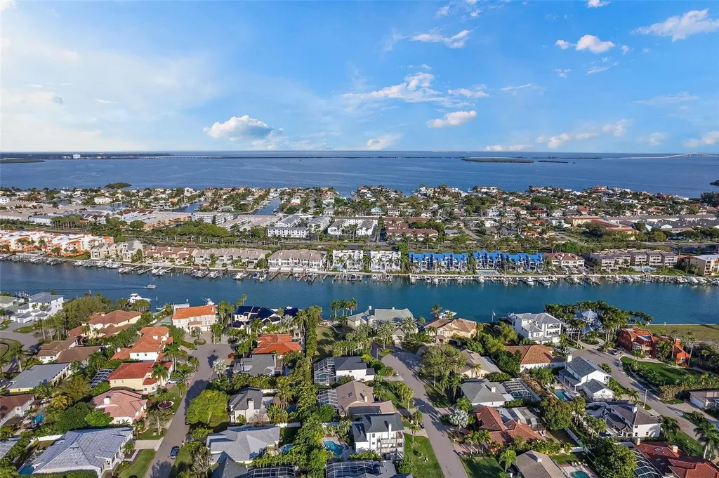 830 Pinellas Bayway S St Petersburg FL 33715