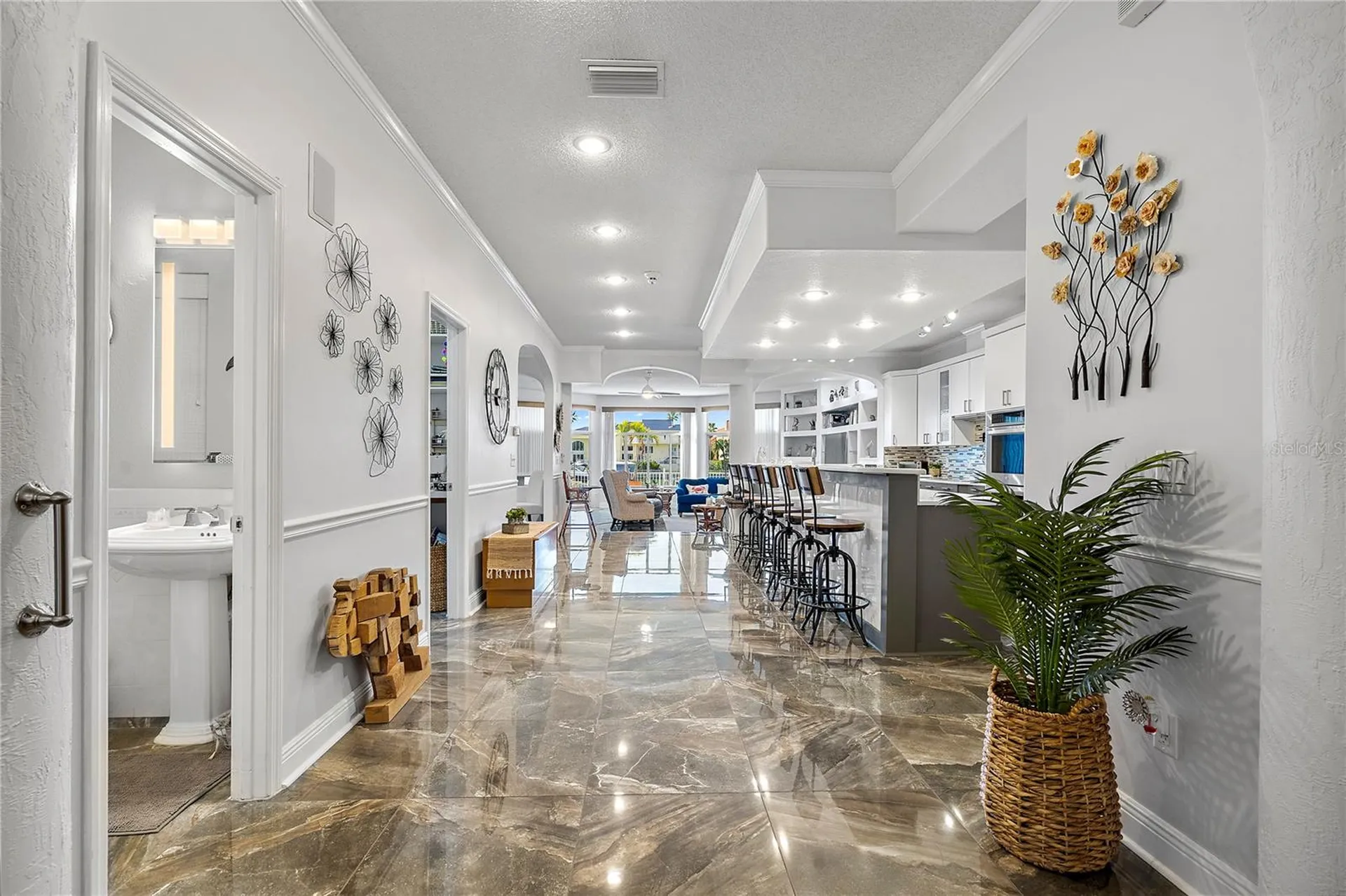 830 Pinellas Bayway S St Petersburg FL 33715