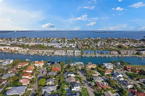 830 Pinellas Bayway S St Petersburg FL 33715