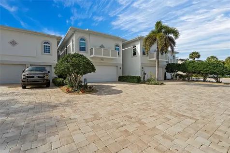 830 Pinellas Bayway S St Petersburg FL 33715