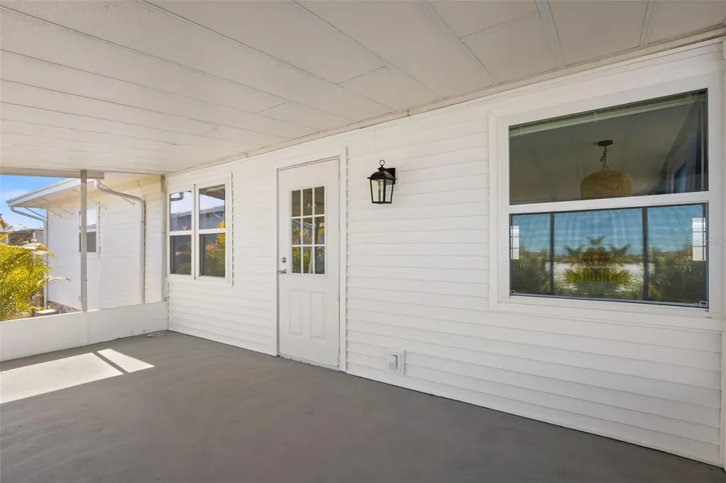 7271 Mount Arlington Drive NE St Petersburg FL 33702