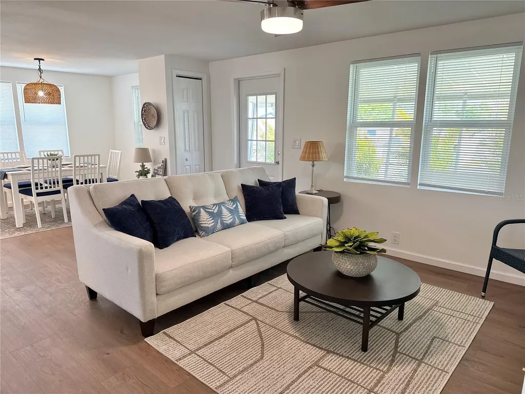 7271 Mount Arlington Drive NE St Petersburg FL 33702