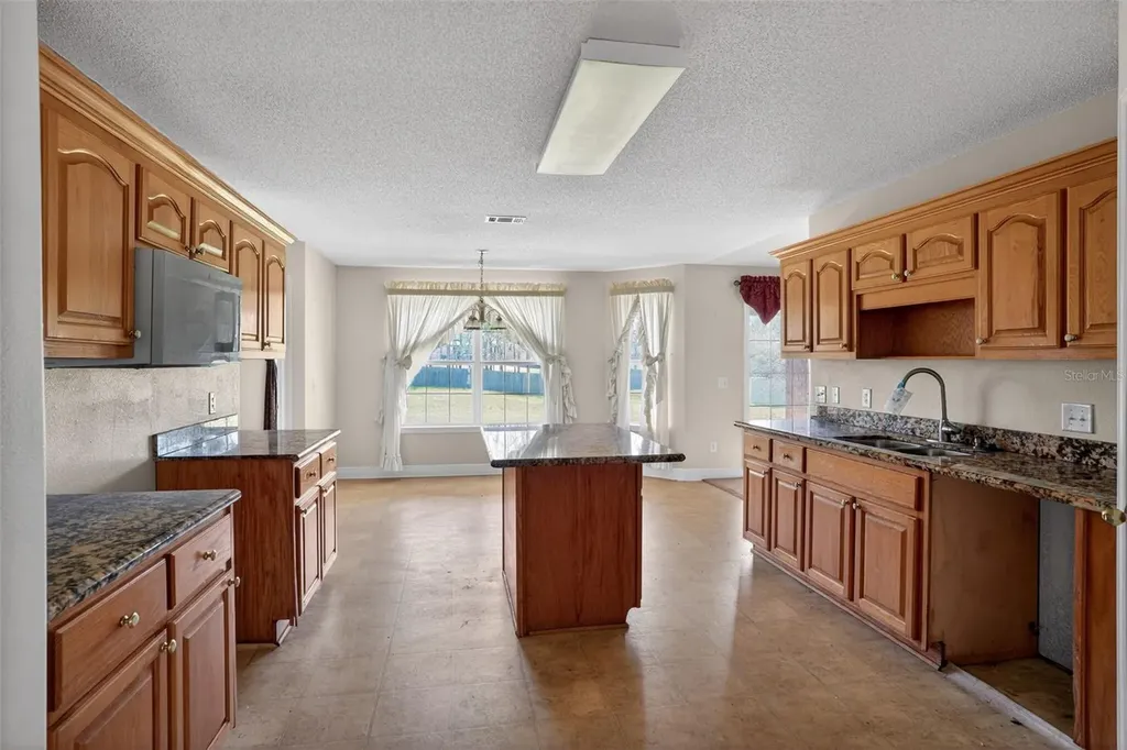 953 Chesapeake Trail Cantonment FL 32533