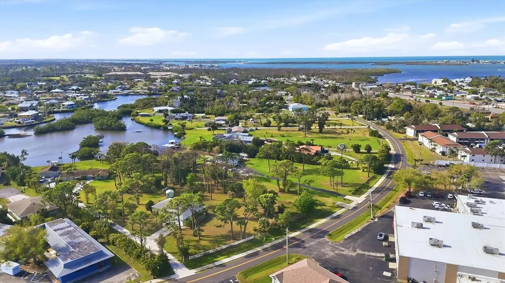 1455 Manor Road Englewood FL 34223