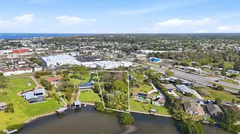 1455 Manor Road Englewood FL 34223