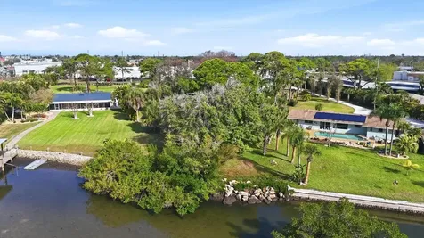 1455 Manor Road Englewood FL 34223