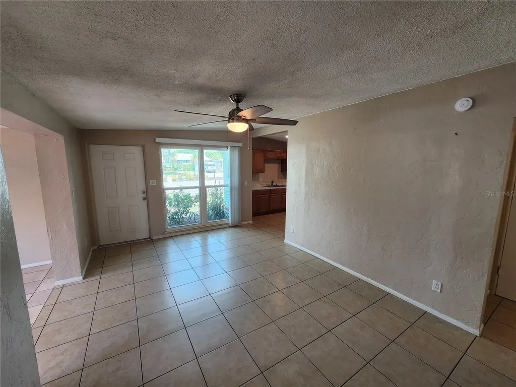 2120 Bayshore Gardens Parkway Bradenton FL 34207