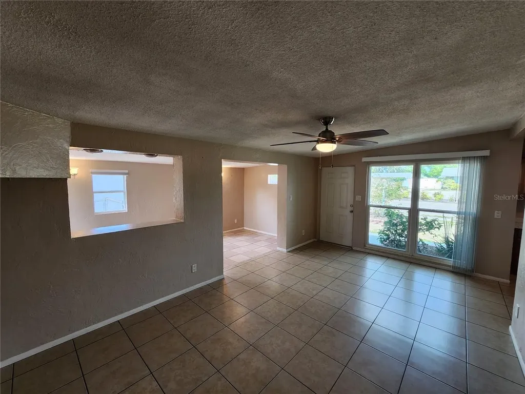 2120 Bayshore Gardens Parkway Bradenton FL 34207
