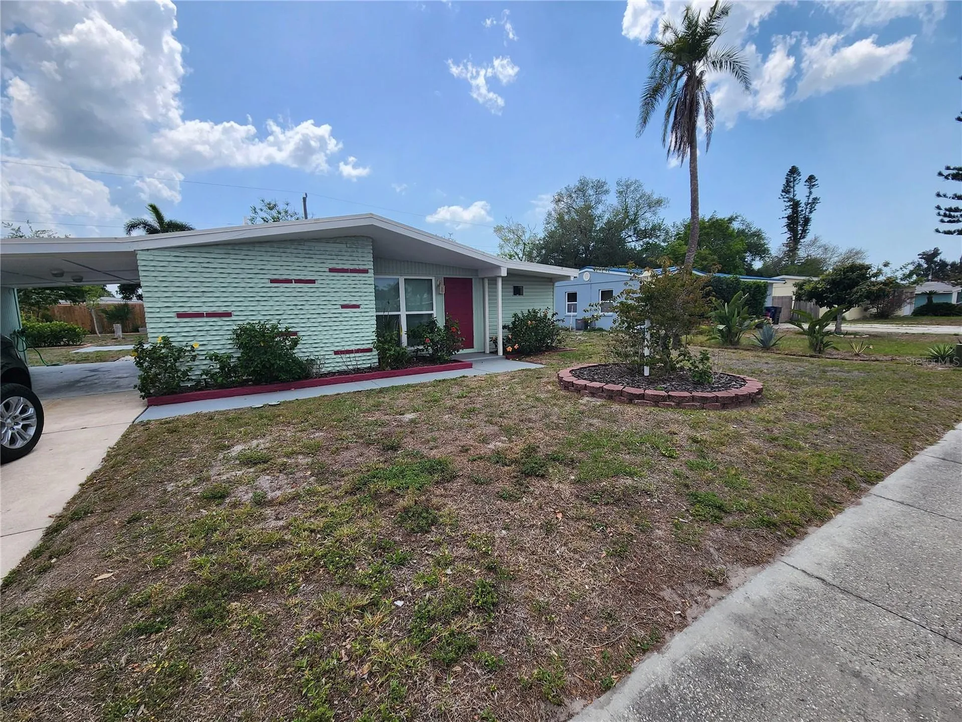 2120 Bayshore Gardens Parkway Bradenton FL 34207