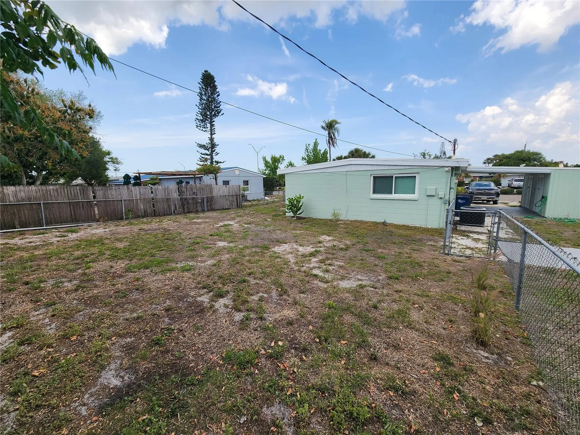 2120 Bayshore Gardens Parkway Bradenton FL 34207