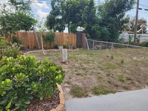 2120 Bayshore Gardens Parkway Bradenton FL 34207