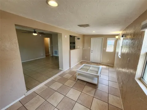2120 Bayshore Gardens Parkway Bradenton FL 34207