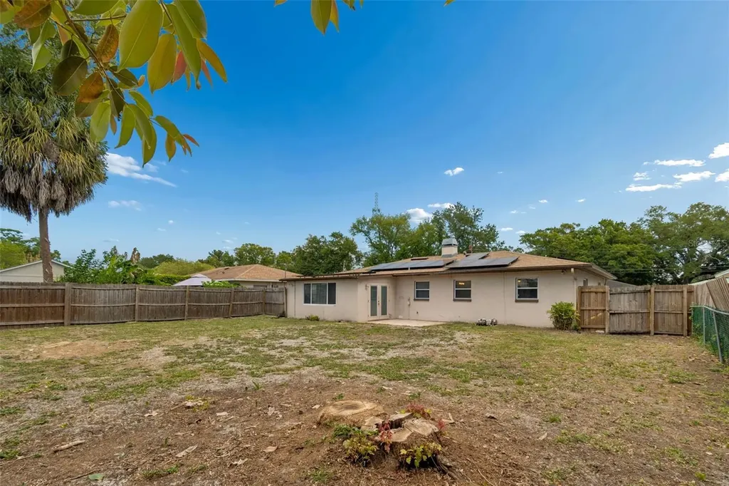 704 Brookside Drive Clearwater FL 33764