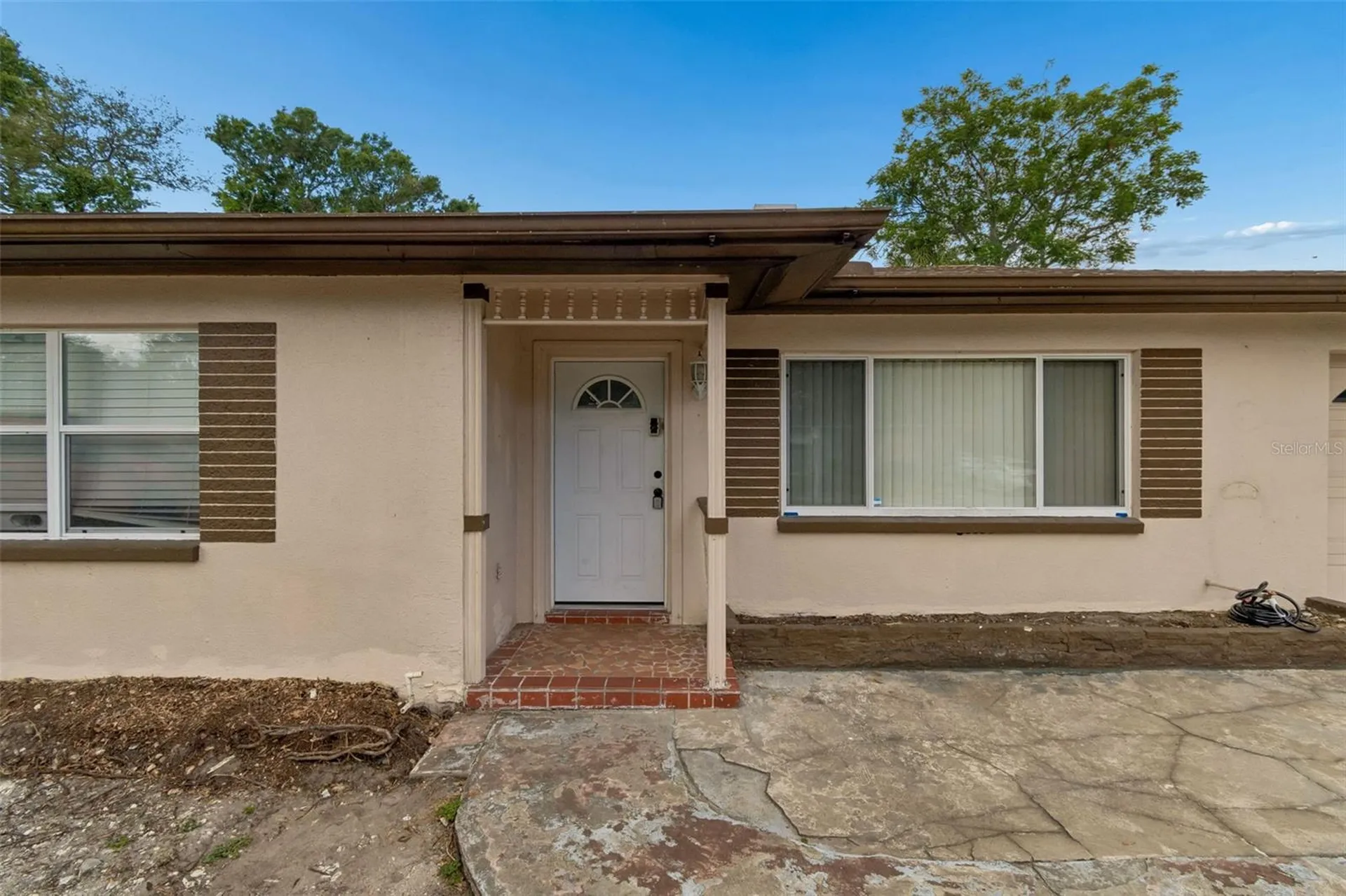 704 Brookside Drive Clearwater FL 33764