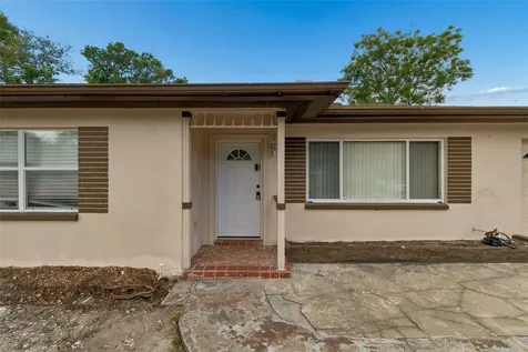 704 Brookside Drive Clearwater FL 33764