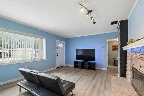 704 Brookside Drive Clearwater FL 33764