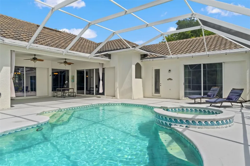 17905 Arbor Greene Drive Tampa FL 33647