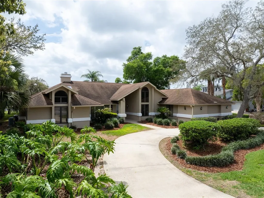 828 Sawgrass Lane New Smyrna Beach FL 32168