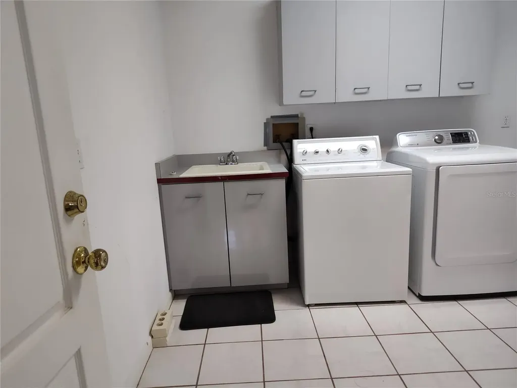 828 Sawgrass Lane New Smyrna Beach FL 32168