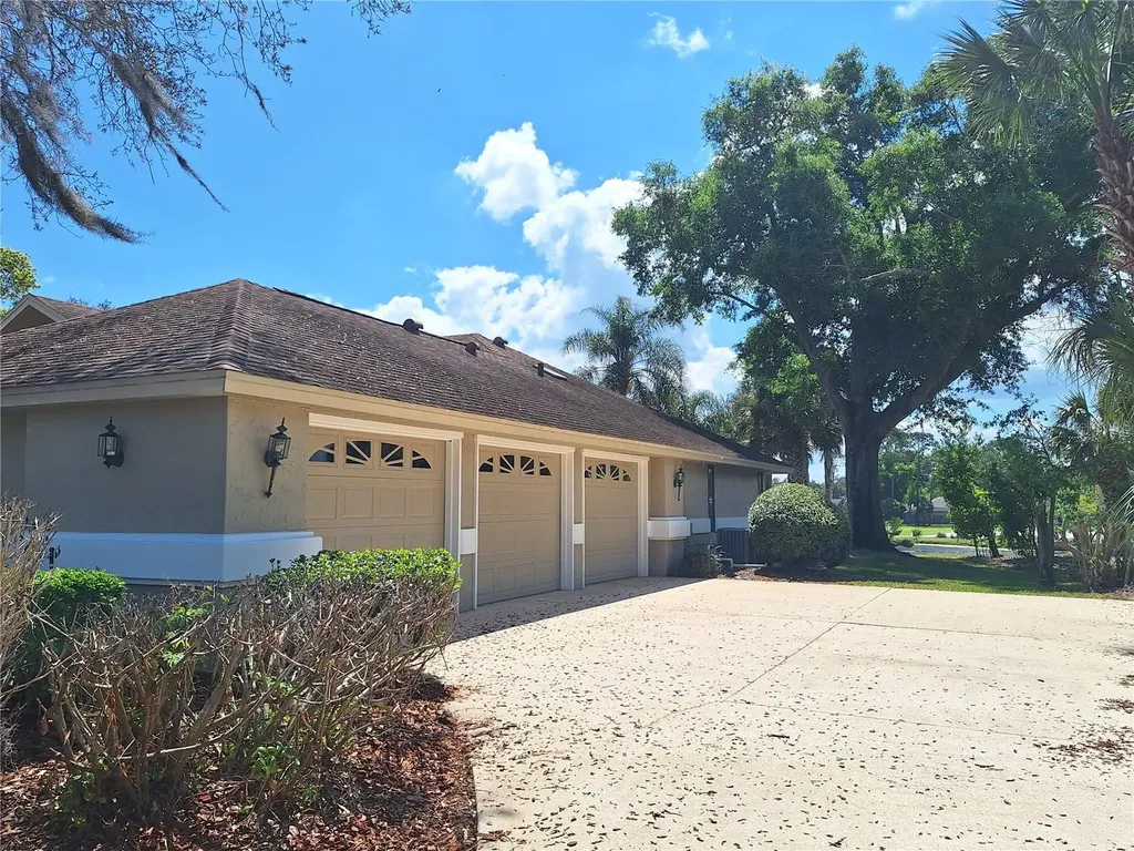 828 Sawgrass Lane New Smyrna Beach FL 32168