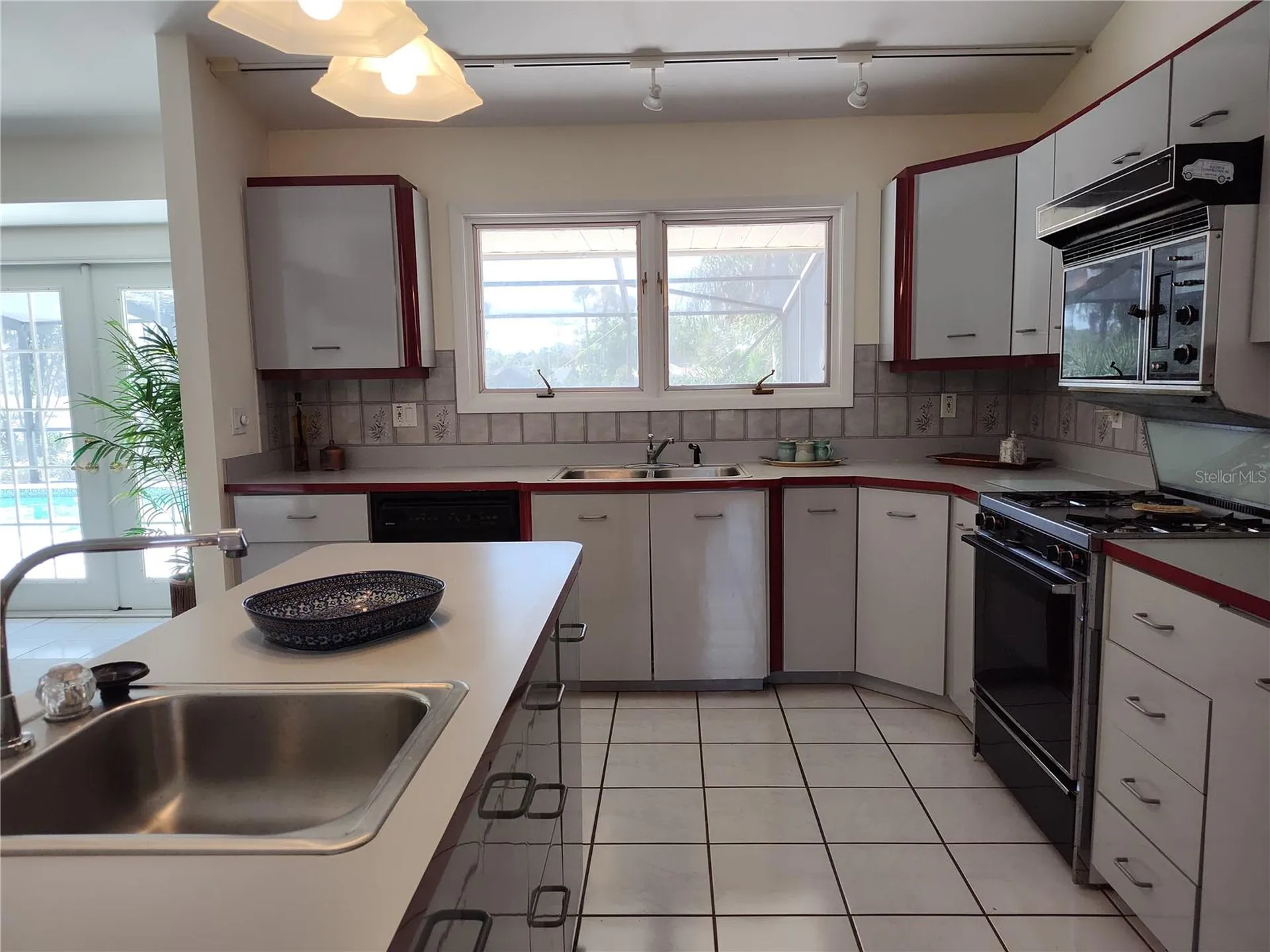 828 Sawgrass Lane New Smyrna Beach FL 32168