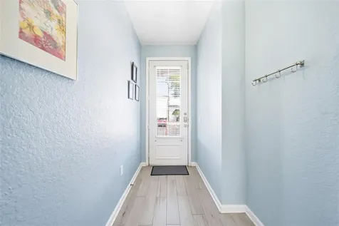 2556 Renshaw Street Kissimmee FL 34747