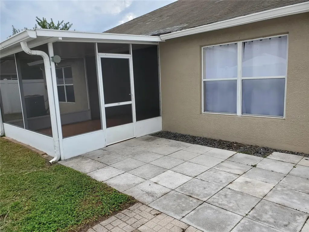 31354 Kirkshire Court Wesley Chapel FL 33543