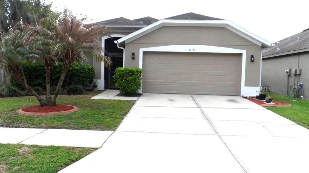 31354 Kirkshire Court Wesley Chapel FL 33543