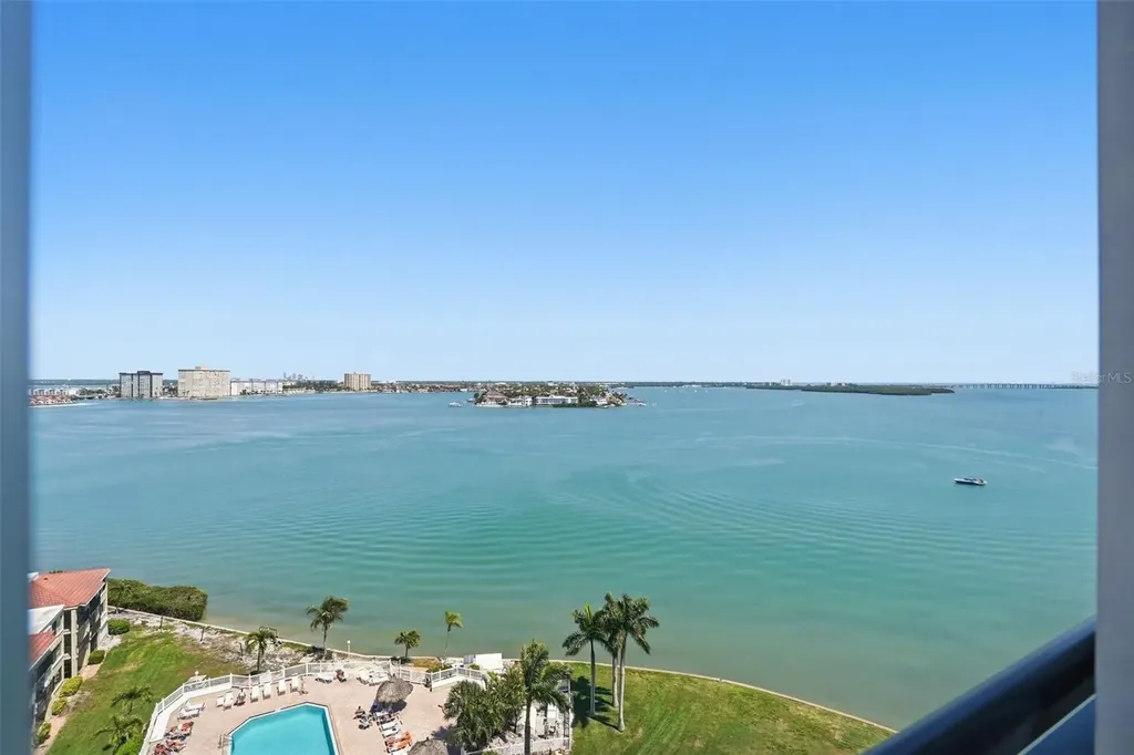 6372 Palma Del Mar Boulevard S St Petersburg FL 33715