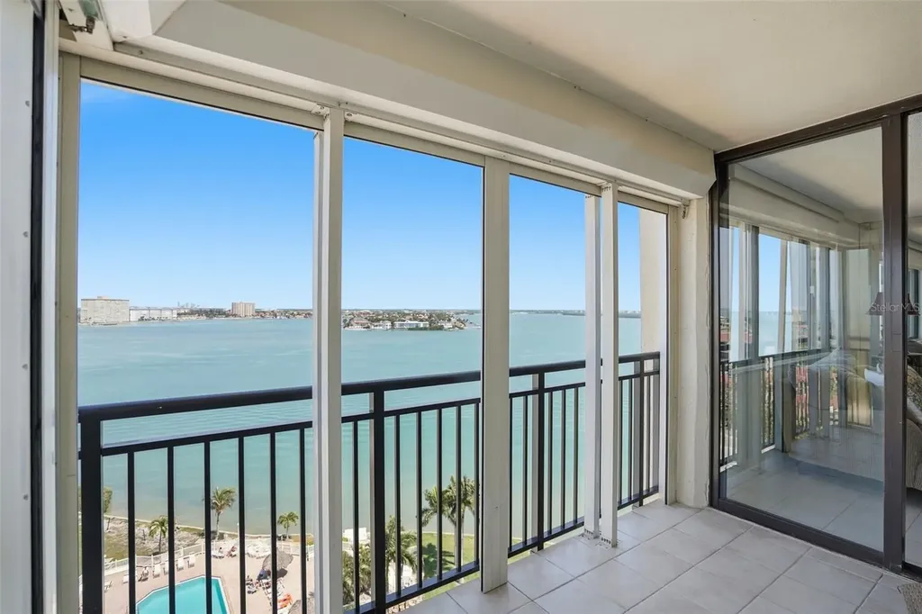 6372 Palma Del Mar Boulevard S St Petersburg FL 33715