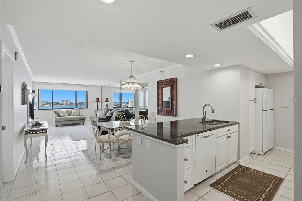 6372 Palma Del Mar Boulevard S St Petersburg FL 33715