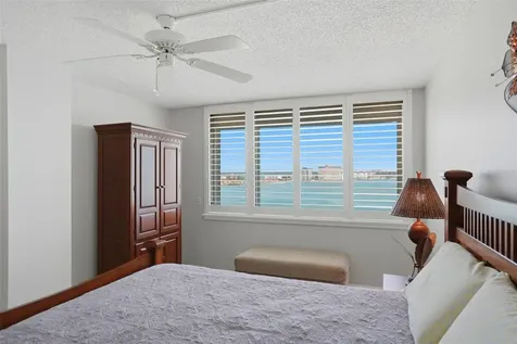 6372 Palma Del Mar Boulevard S St Petersburg FL 33715
