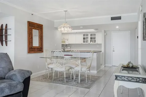 6372 Palma Del Mar Boulevard S St Petersburg FL 33715