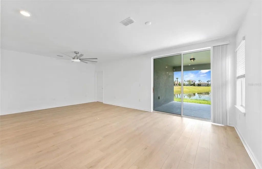3033 Windswept Way Wildwood FL 34785