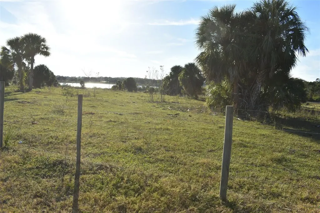 13800 County Road 450 Umatilla FL 32784