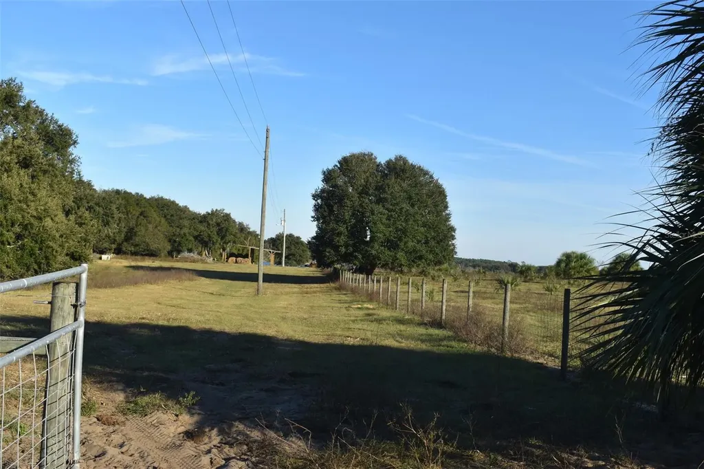13800 County Road 450 Umatilla FL 32784
