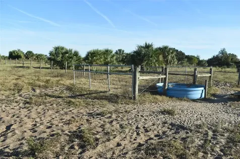 13800 County Road 450 Umatilla FL 32784