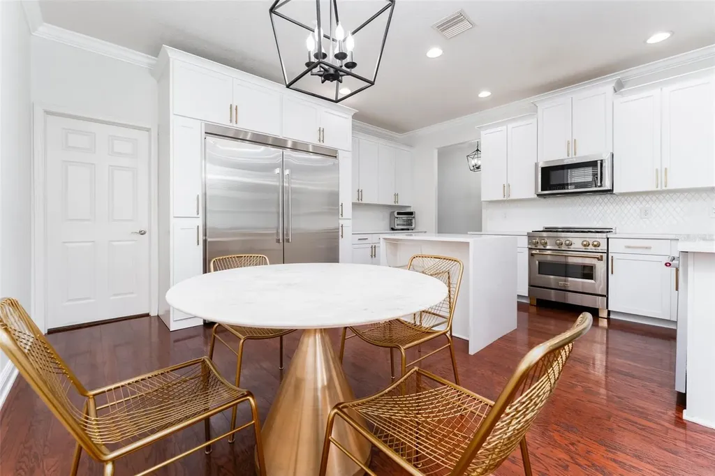 16007 Loneoak View Drive Lithia FL 33547