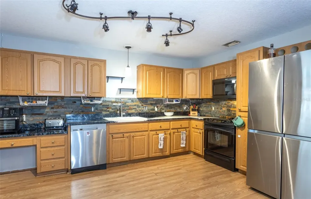 474 E University Avenue Orange City FL 32763
